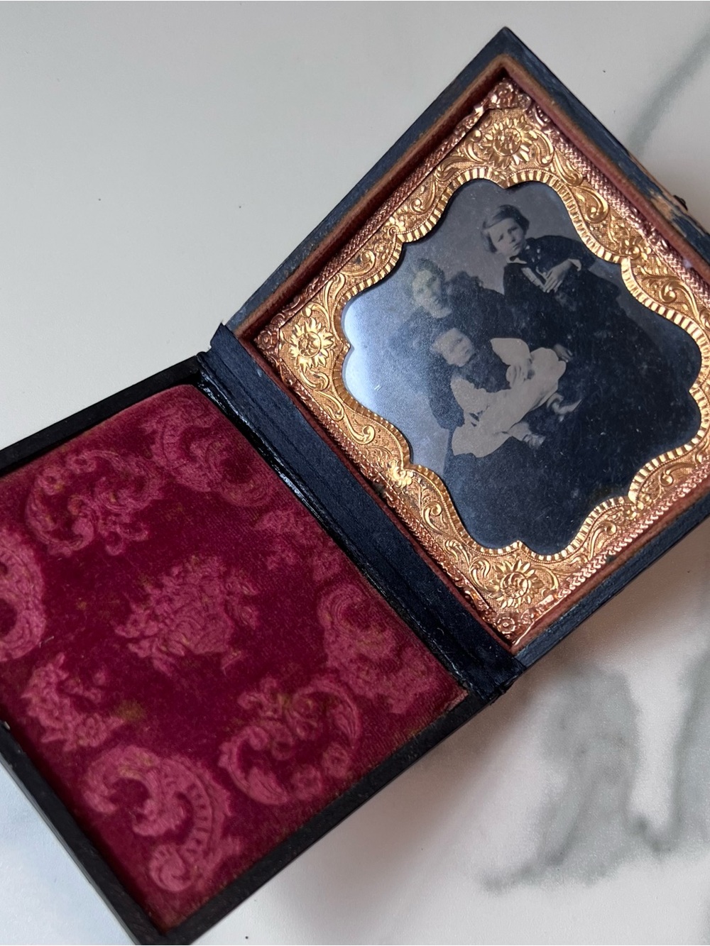 Antique 1850s Daguerreotype Portrait - Wood and Resin Case w/ Velvet Lining